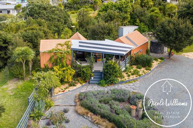 Best in the West-Tinopai Holiday Escape!