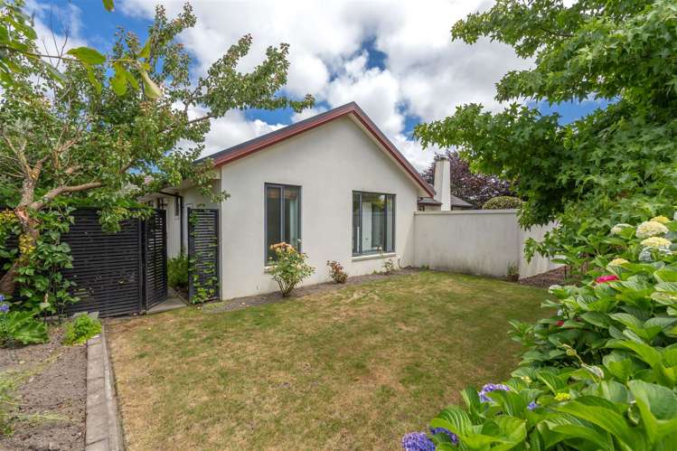 1 Caroline Way Northwood_27
