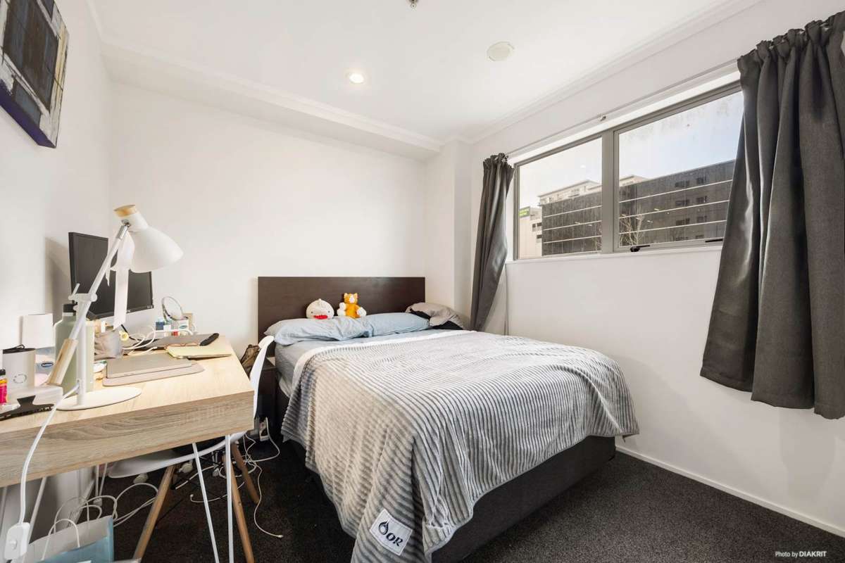401/53 Cook Street_2