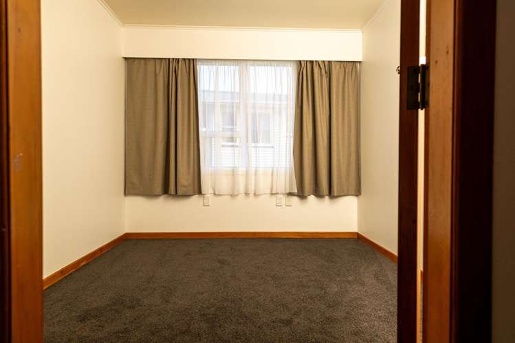 4 George Street Waitara_15