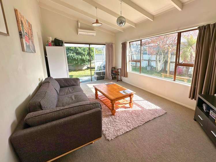 2/20 Cubitt Street Blenheim Central_0