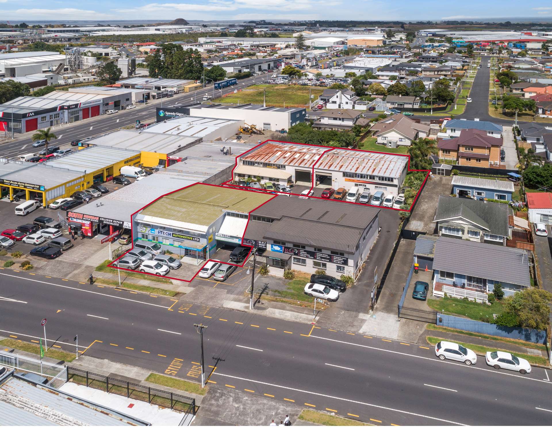 Units 2, 3 and 4/49 Plunket Avenue Papatoetoe_0