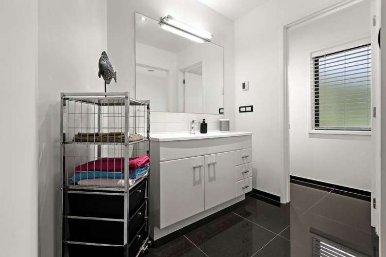 203 Fletcher Road Waimauku_11