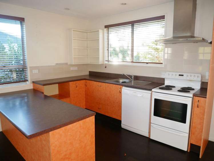 2/49 Chichester St Woolston_2