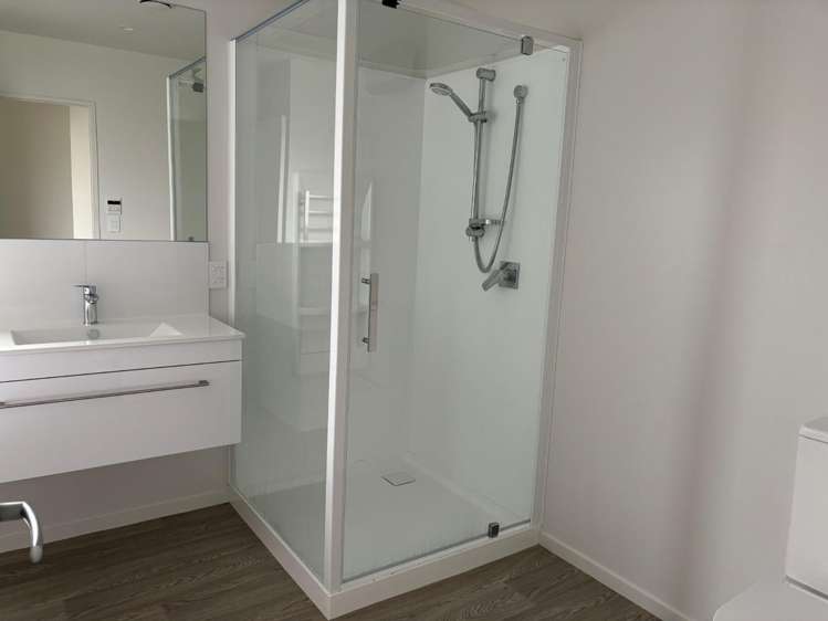 9 Paparoa Way 10113_4