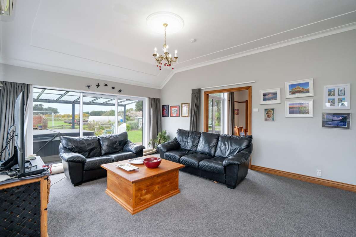 391 Bay Road_2