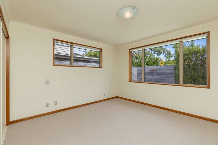 2a Monro Way The Wood_10