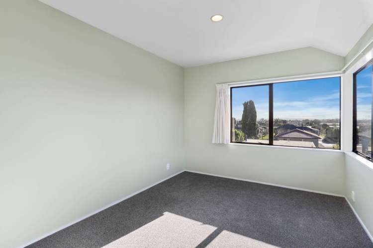 1/1 Riverview Road New Lynn_9