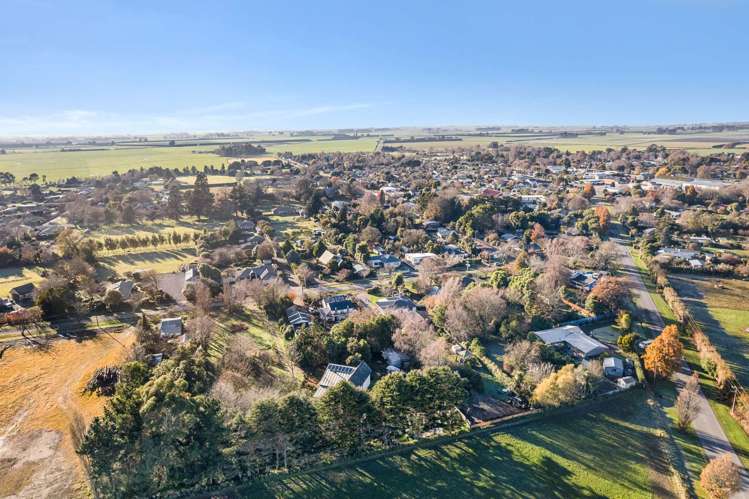 14 Sarsfield Street Southbridge_10