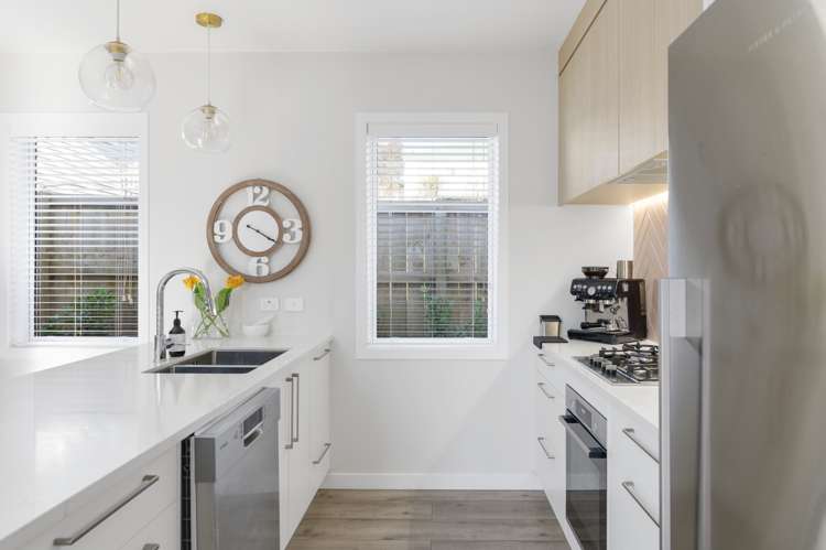 5a Moore Street Forest Lake_10