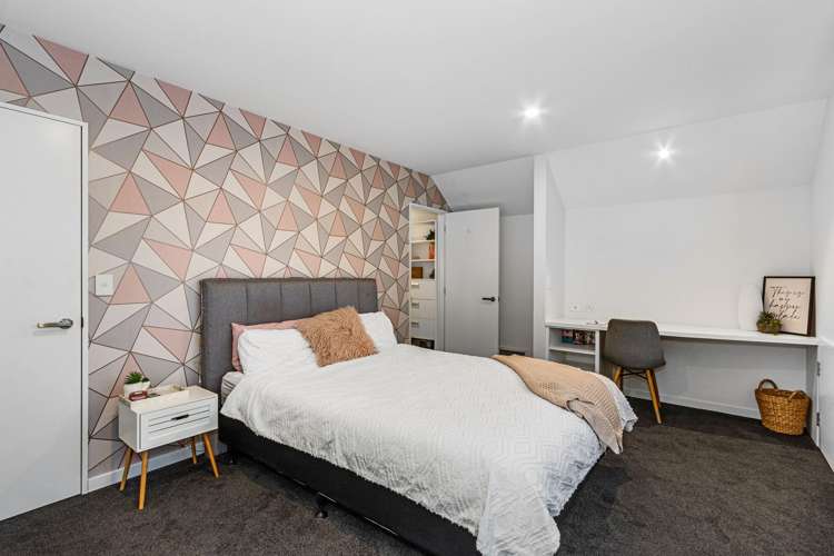 18 Clissold Street Merivale_12