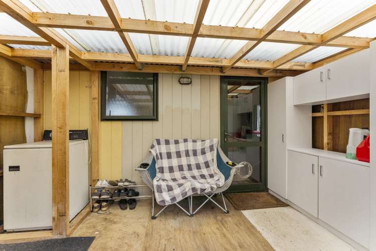 27 Ruanui Street Himatangi Beach_11