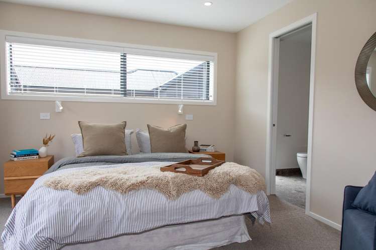 3 Pinn Street Lake Hawea_11