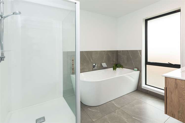 17 Chipping Lane Redwood_10