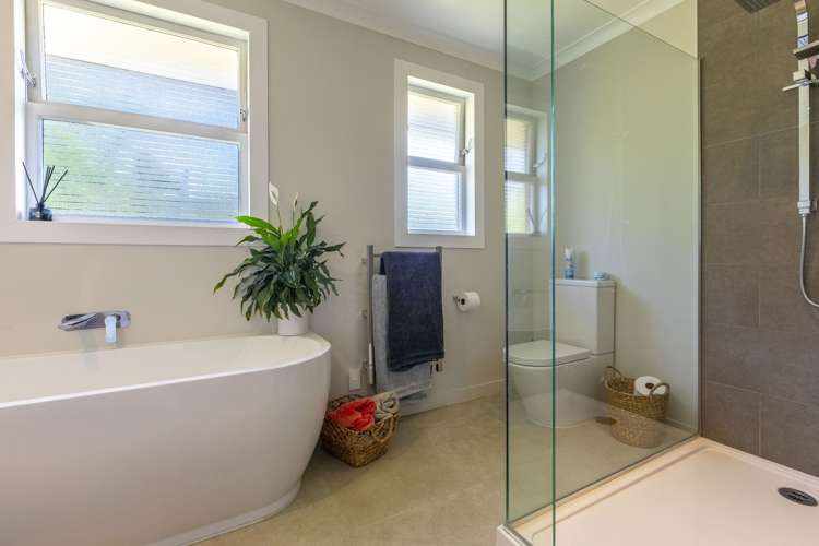 18 Domain Road Waipawa_11