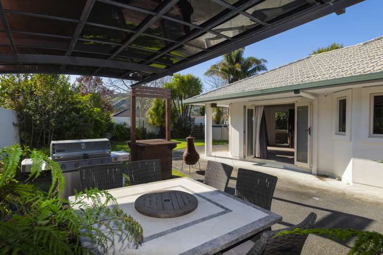 1 Island Road Whataupoko_7