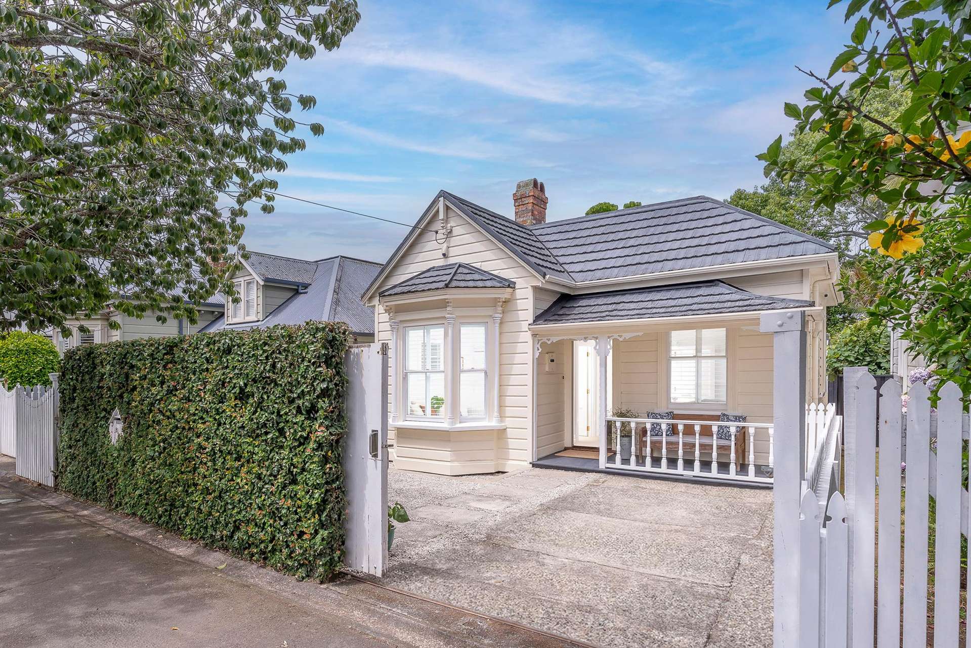 8 Esplanade Road Mount Eden_0