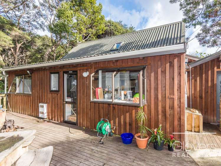62 Woodfern Crescent Titirangi_6