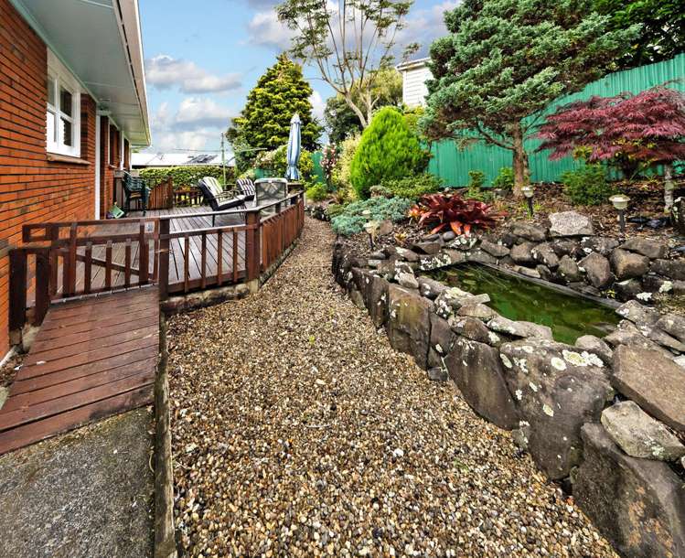 2 Hilling Street Titirangi_18
