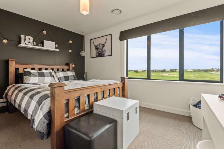 6 Banksia Grove Milson_17