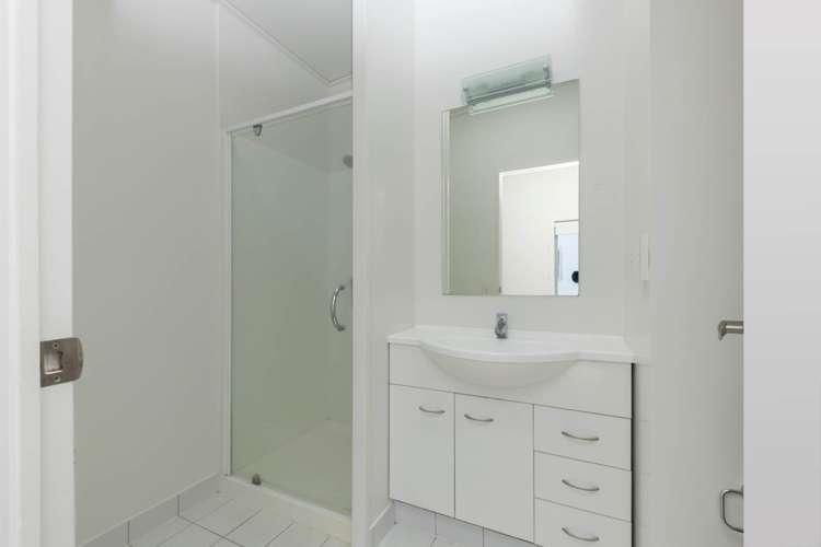 240/287 Onehunga Mall Onehunga_3