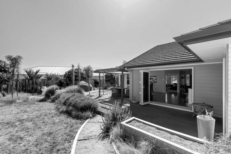 9 Dawn Parade Coastlands_13