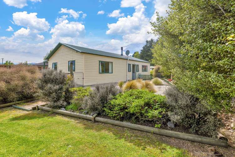 48 Lyndon Street Waiau_17