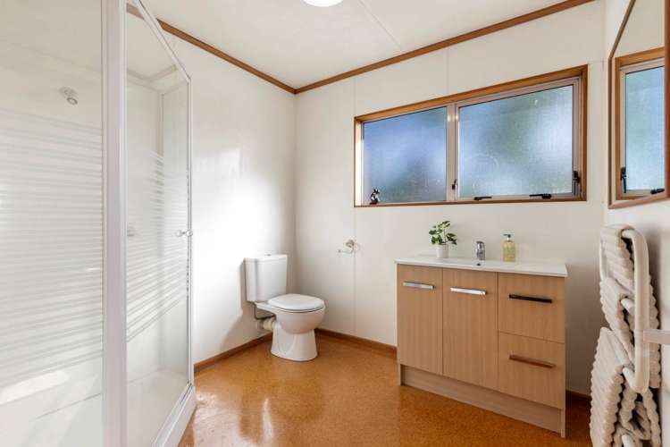 17 Miles Avenue Papatoetoe_16