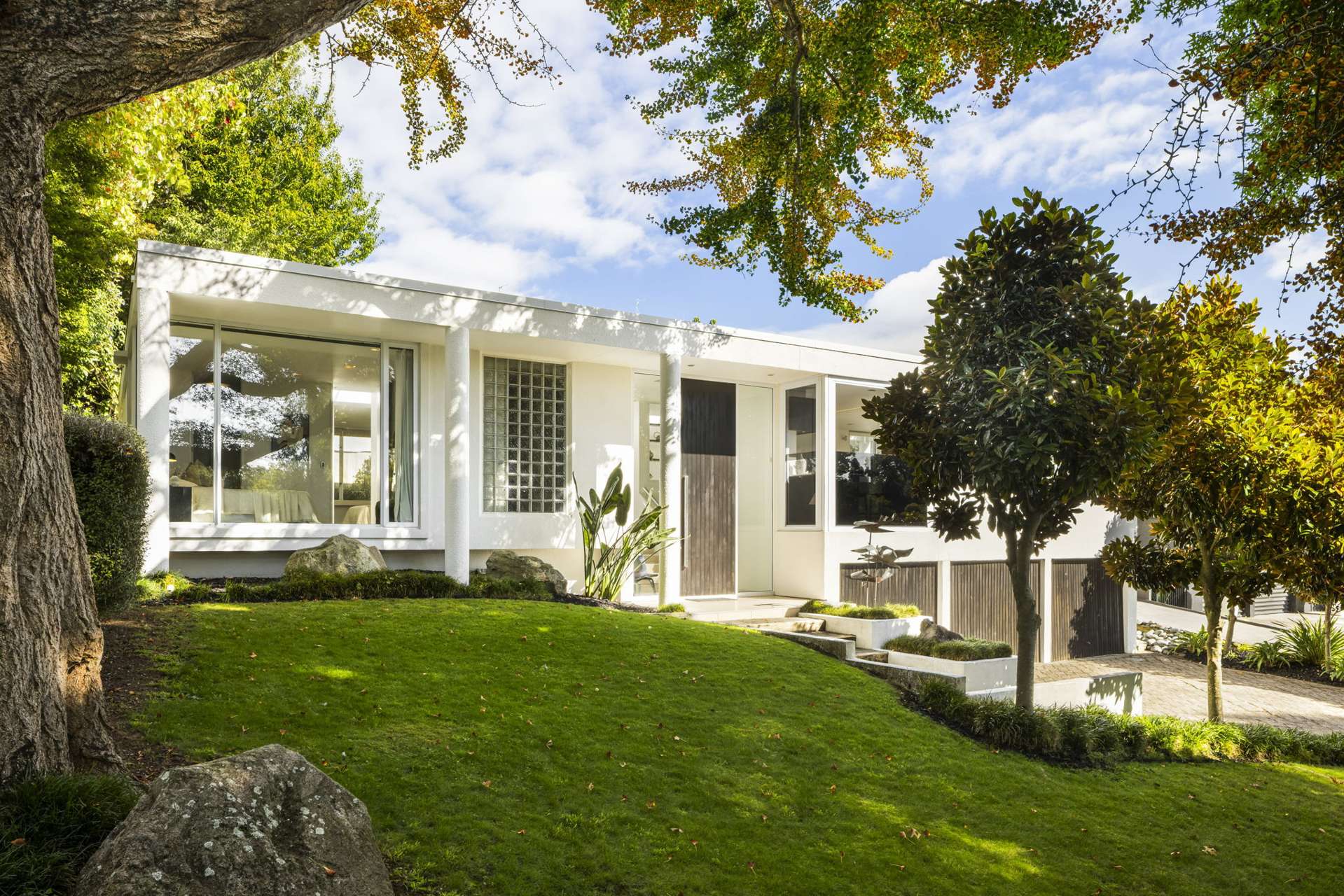 1 Hamilton Parade Hamilton Central_0