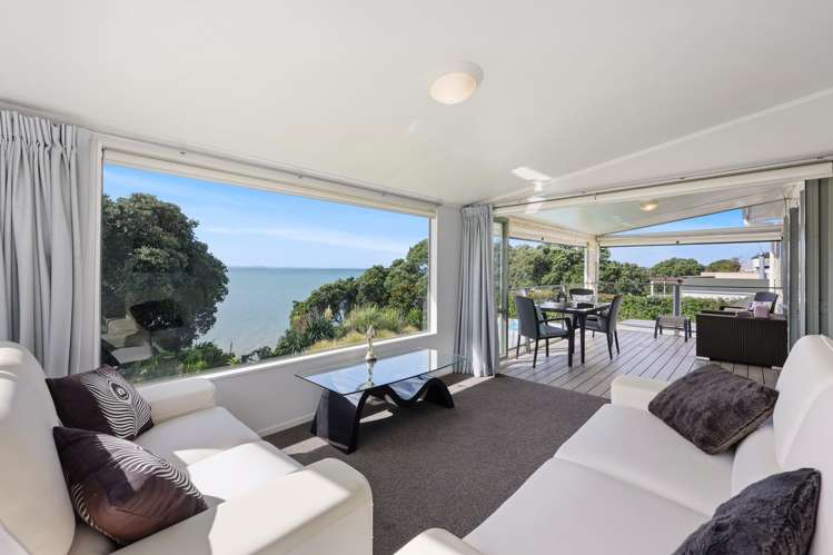 49 Torkar Road Clarks Beach_12