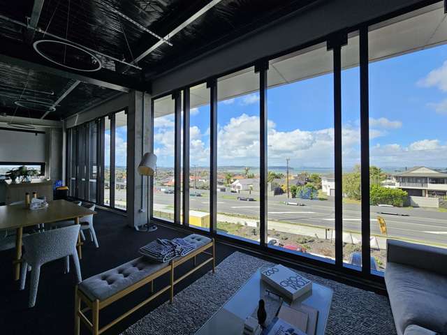 98 Hobsonville Road Hobsonville_4