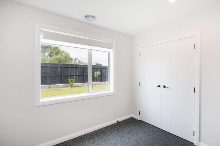 72 Freedom Drive Kelvin Grove_25