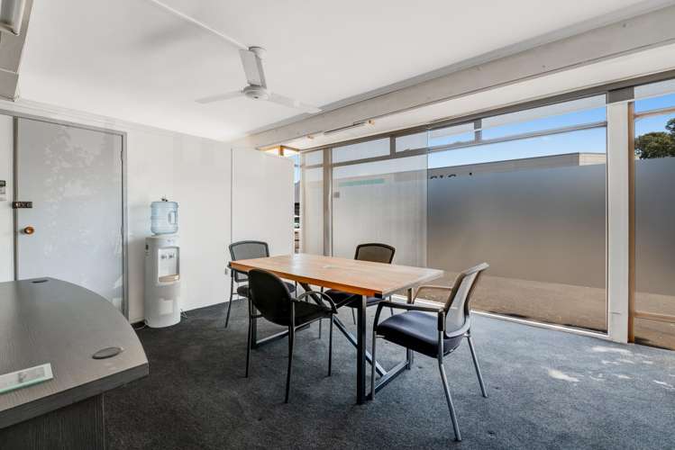 8 Cammish Lane Orewa_12