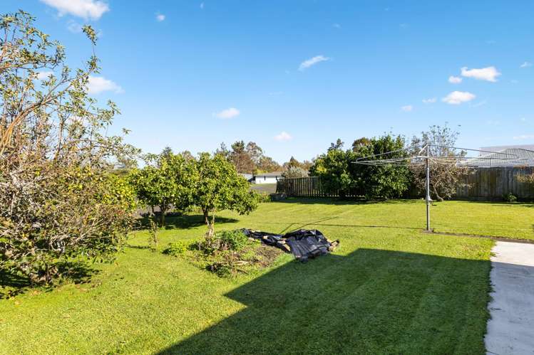 8 Churchill Avenue Te Aroha_15