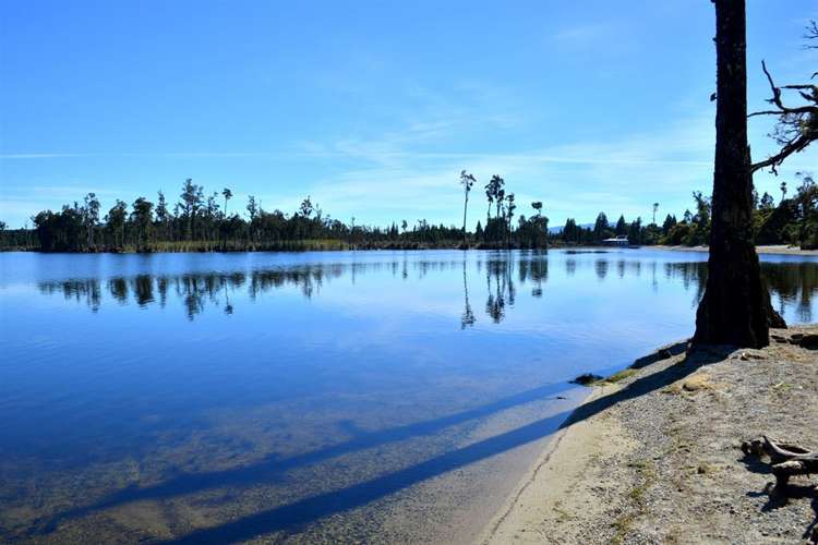 6 Iveagh Bay Drive Moana_5