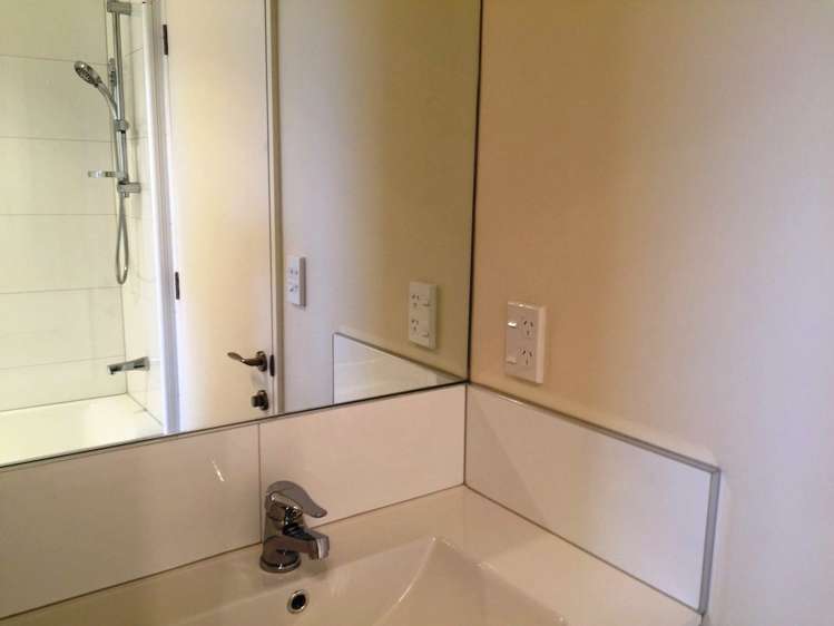 4/134 Geraldine Street Edgeware_6