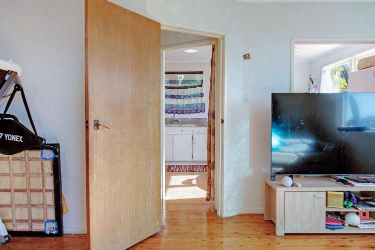 6/64a Ngatiawa Street One Tree Hill_12