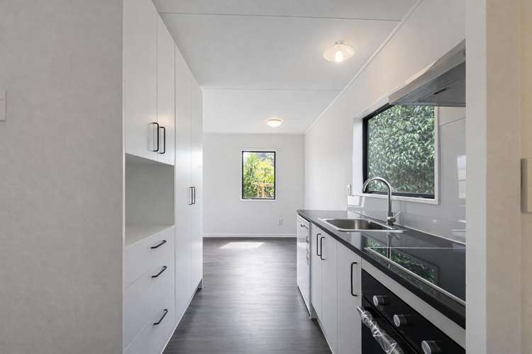 2/90 Shifnal Drive_2