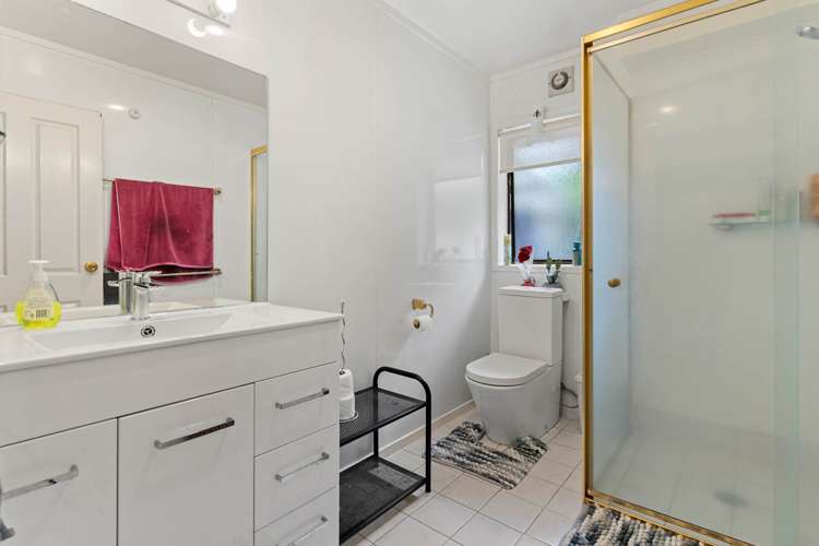 9 Derrimore Heights Clover Park_16