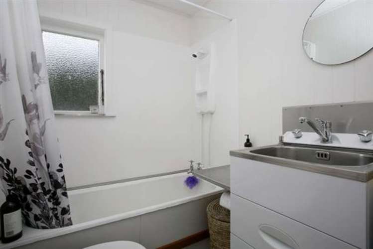 1/21 Kurupae Road Hilltop_12