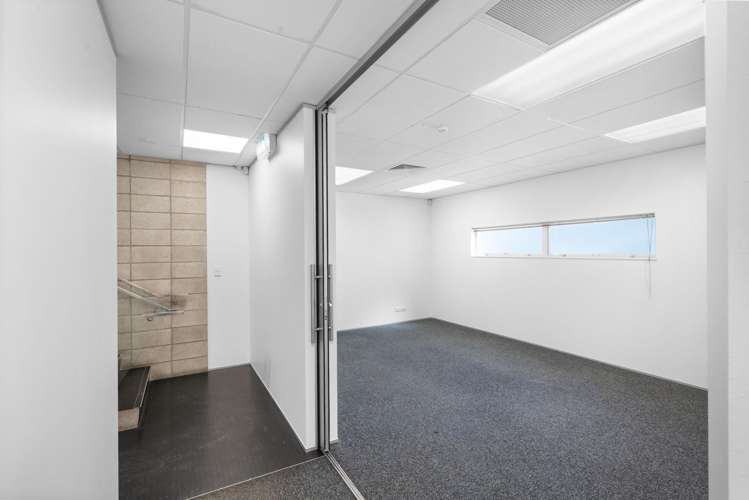 14/2 Barry Hogan Place Riccarton_7