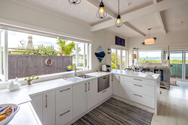 9 Hamilton Road Surfdale_8