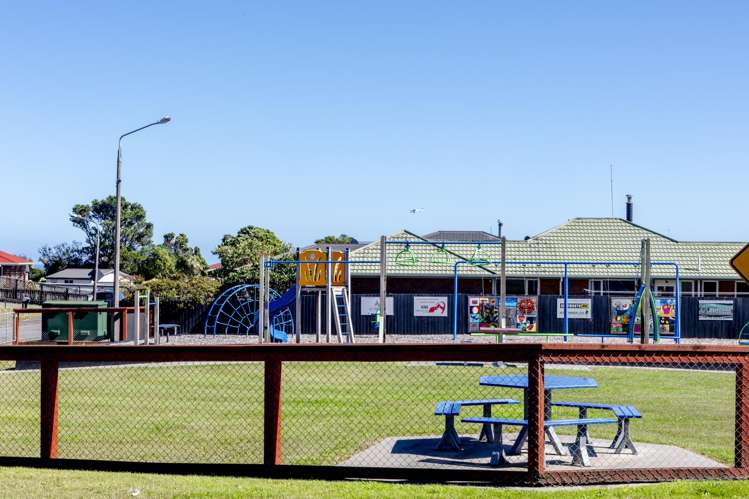 38 Arnott Heights Greymouth_31