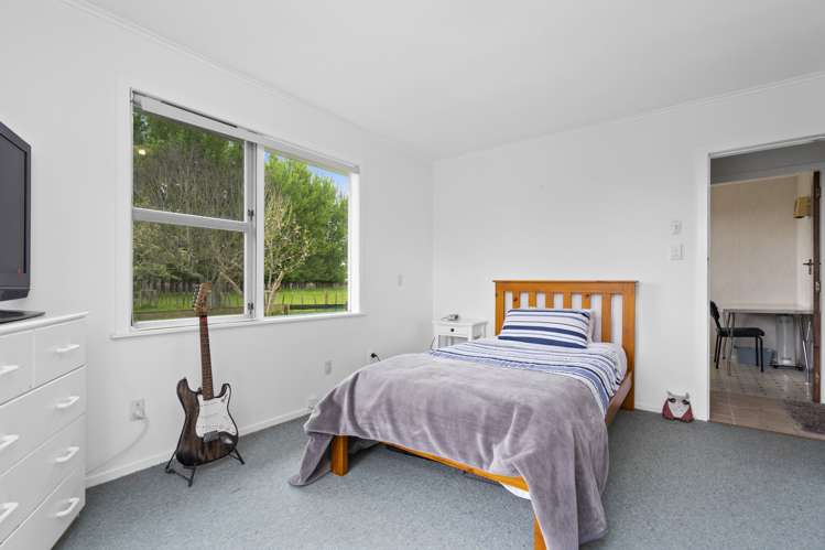 73 Massey Road Rotoorangi_23