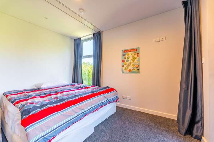 34 Hill View Crescent Highfield_9