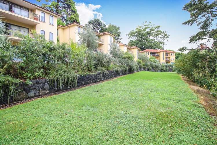 1/7 The Avenue Albany_12