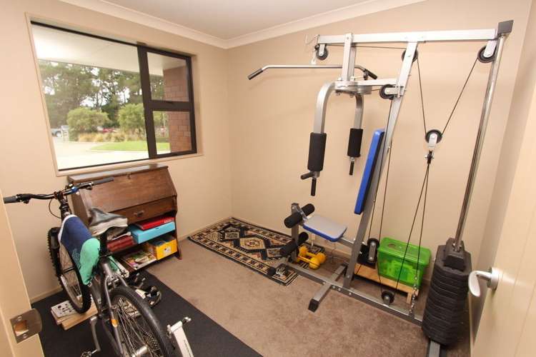 232 Oreti Road Otatara_10