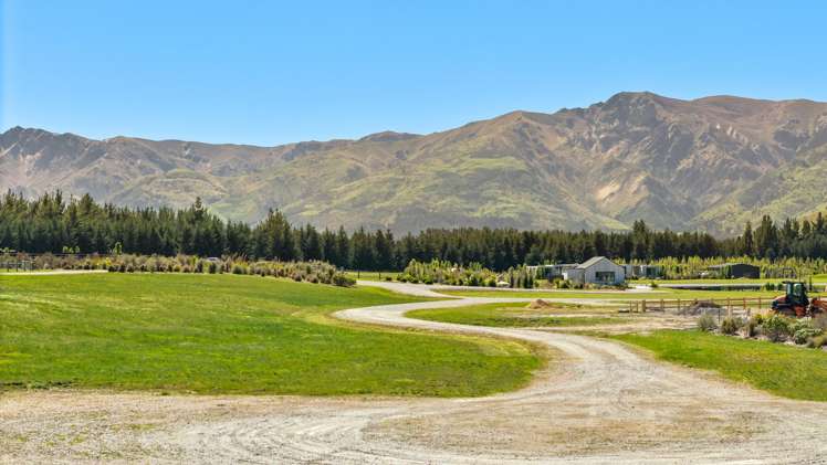 112 Fowler Lane Wanaka_6
