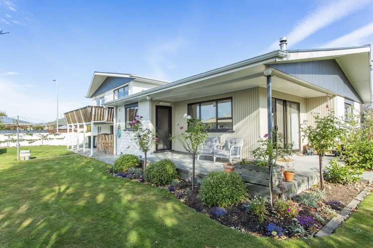 110 Middle Road Allenton_16