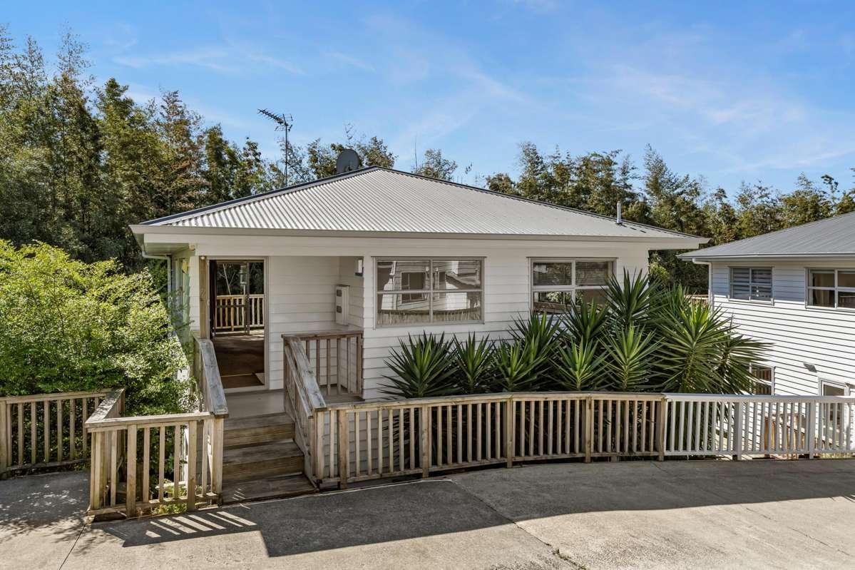 2/49 Lysander Crescent_0
